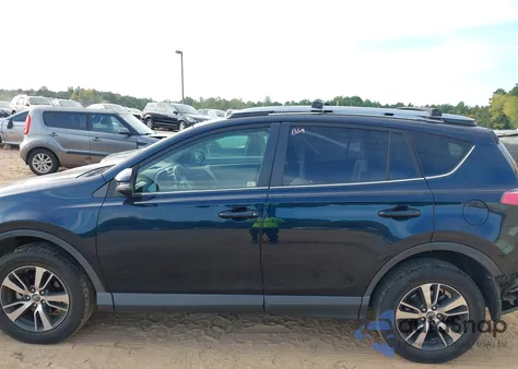 2018 Toyota Rav4 Xle из США, поврежденный, VIN JTMRFREV9JJ735876